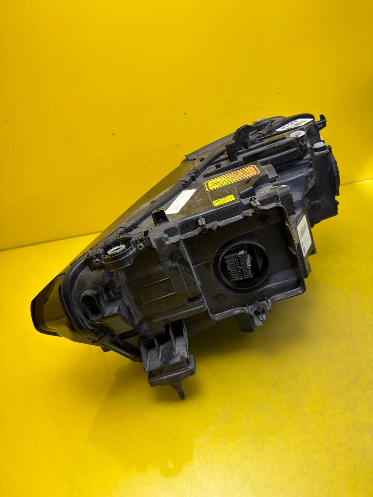 Far dreapta Laser BMW X5 G05 OEM 9481790-09 - Image 4