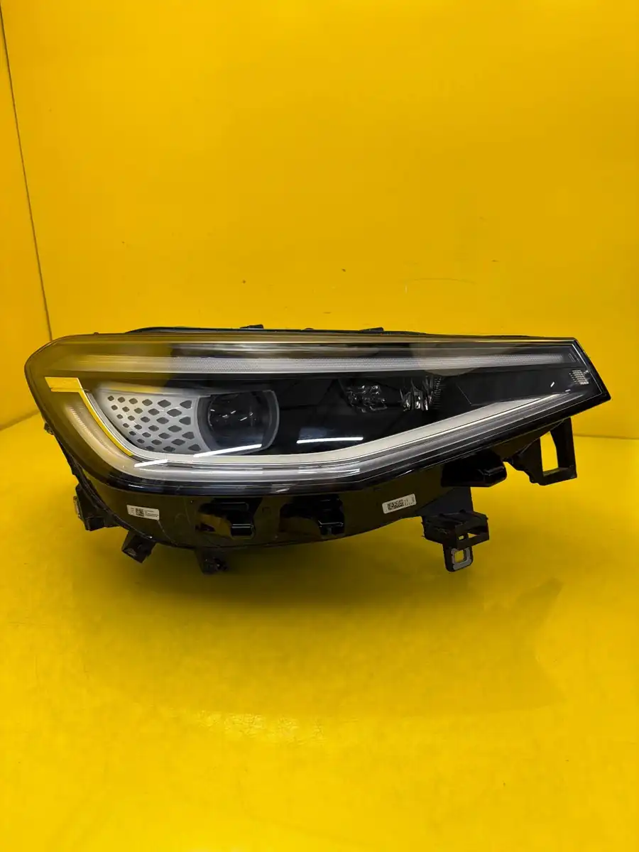 Far Dreapta Volkswagen Id4 Id E21 11Bf Full LED