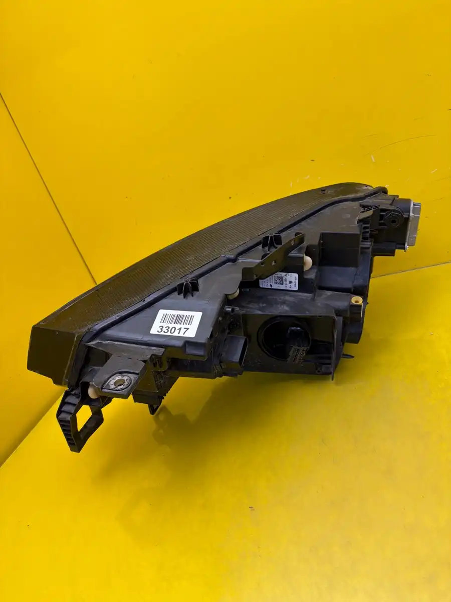 Far Dreapta Volkswagen Id4 Id E21 11Bf Full LED