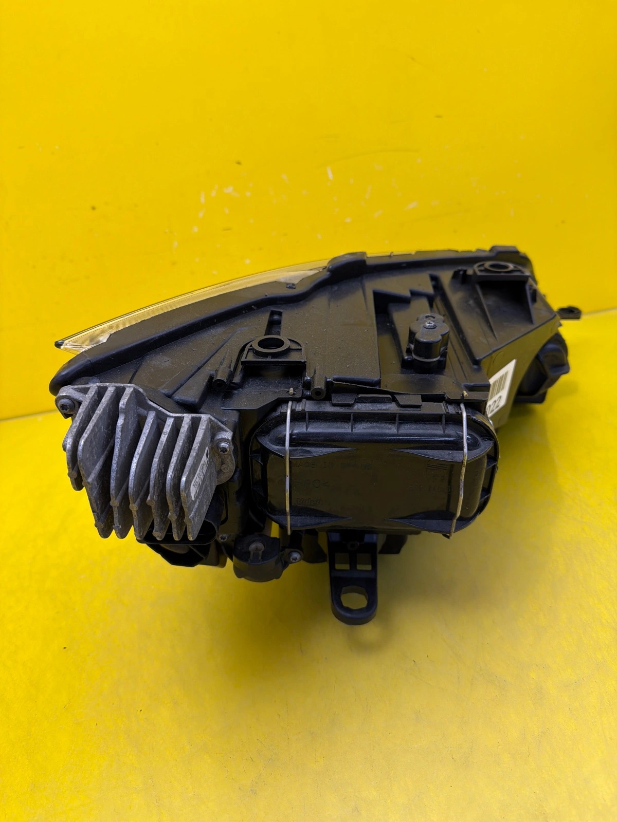 Far Seat Leon III Full LED - Image 4