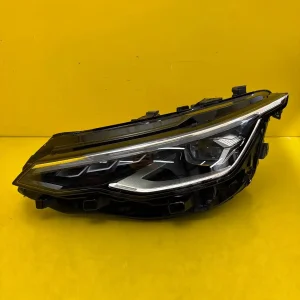 Far Volkswagen Golf VIII 8 Lift Full LED