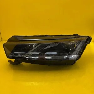 Far Skoda Octavia IV 4 Full LED