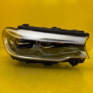 Far dreapta LED Adaptive BMW Seria 5 G30 OEM 8499122-03