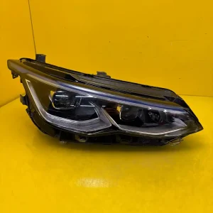 Far Dreapta VW Golf VIII Gte Usa Matrix Full LED