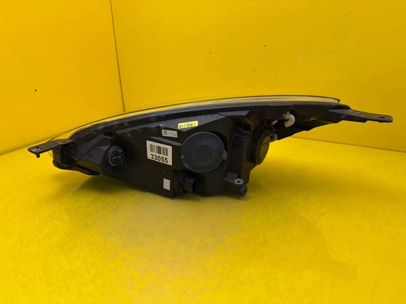 Far dreapta OEM H1BB-13100 - Image 3