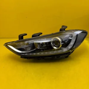 Far Hyundai Elantra VI Soczewka