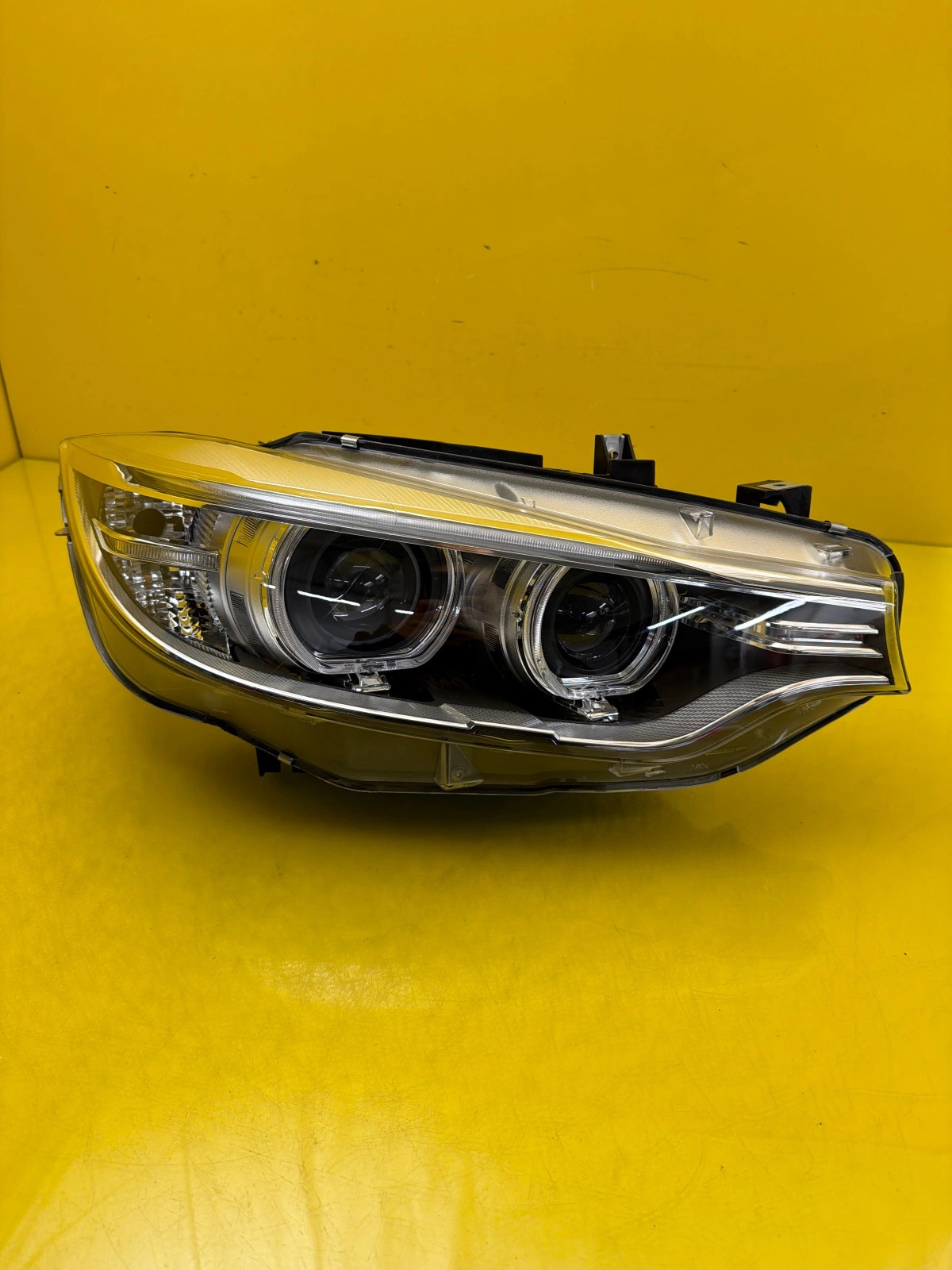 Far dreapta Bi-Xenon BMW Seria 4 IV F32 OEM 7410785-06