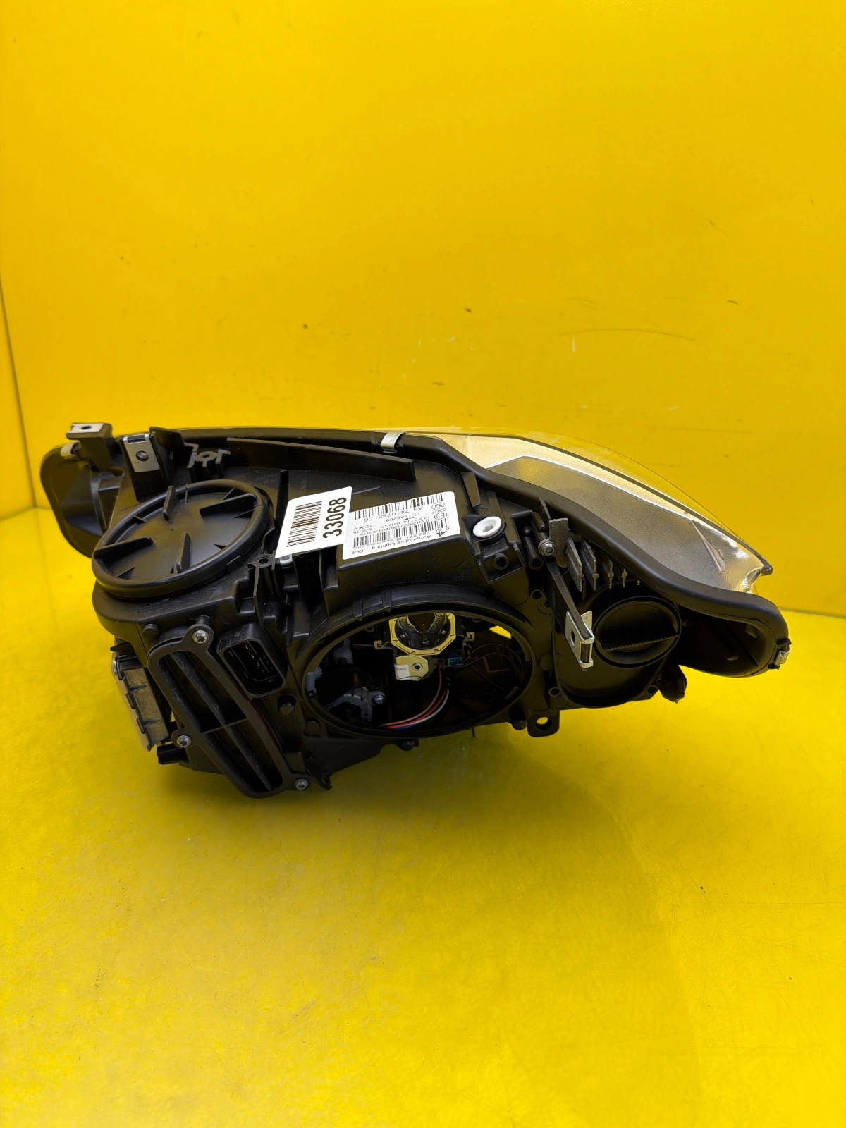 Far dreapta Bi-Xenon BMW Seria 4 IV F32 OEM 7410785-06 - Image 4