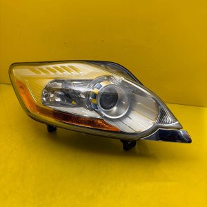 Far dreapta Xenon 2008-2010 OEM 33074