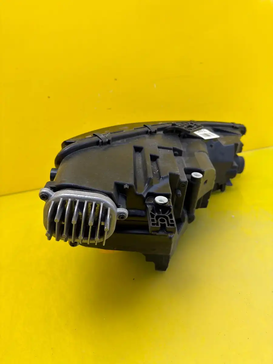 Far Audi A4 B9 8W0 Matrix LED