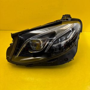 Far stânga LED OEM 33089