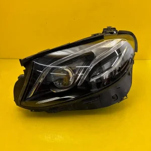 Far Stanga Mercedes Klasa W213 Multibeam
