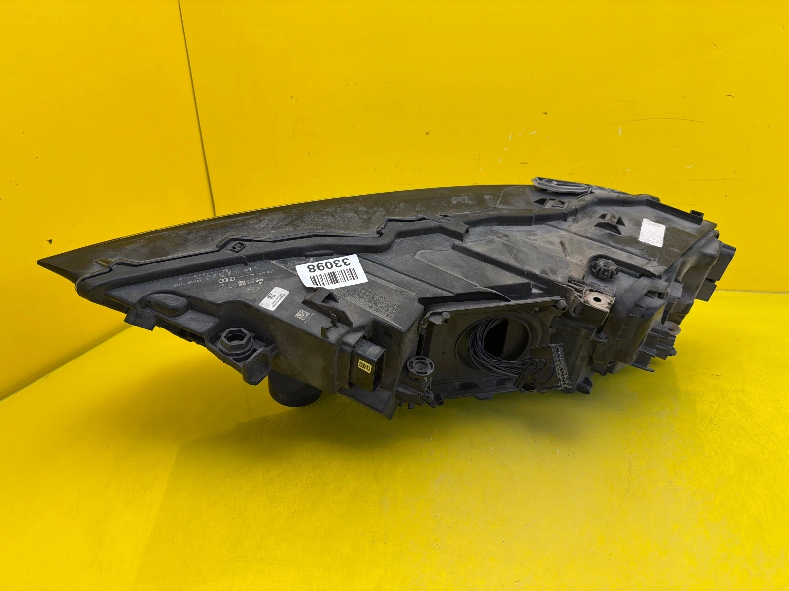 Far dreapta Full LED OEM 33098 - Image 3