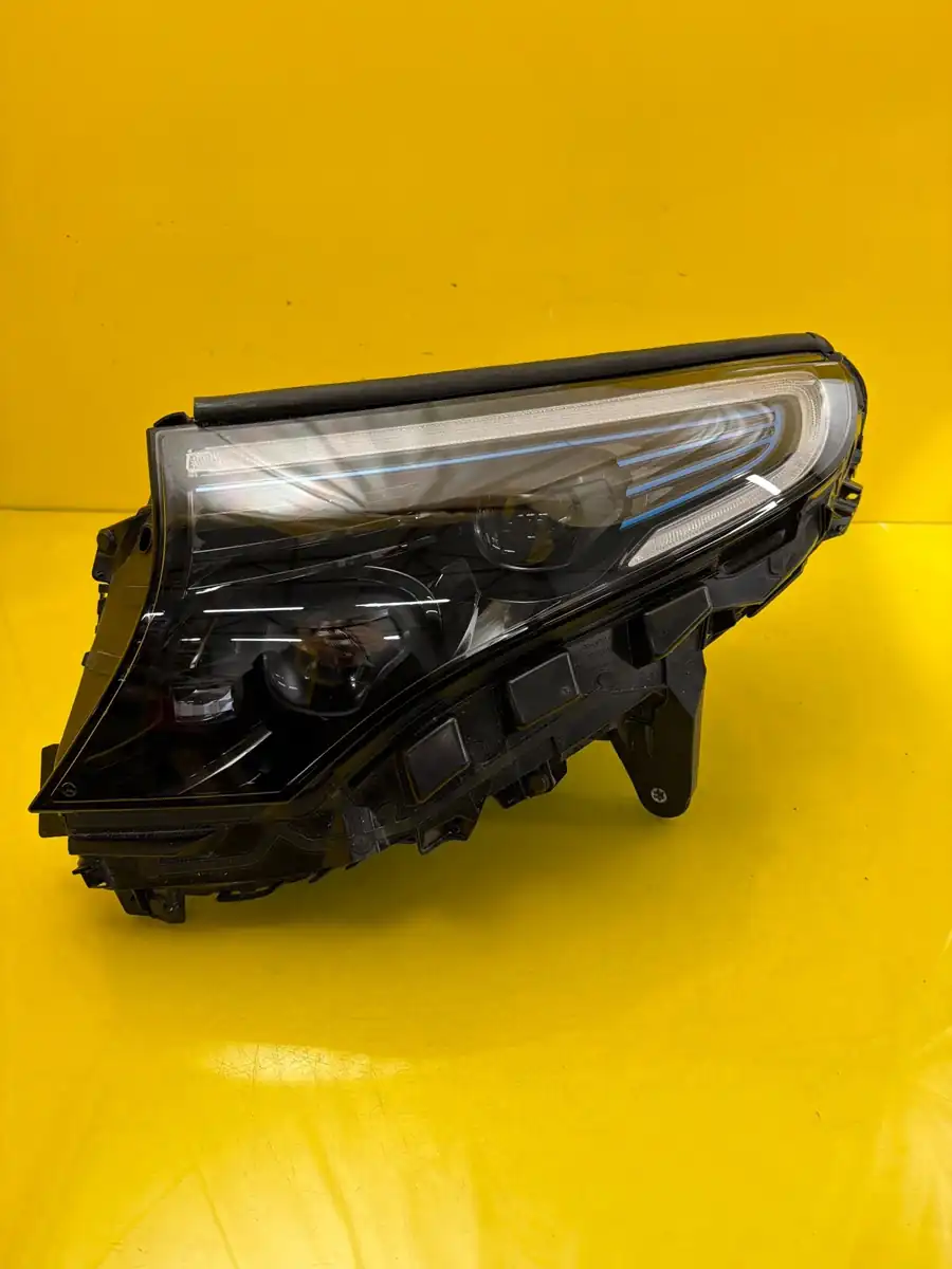 Far Mercedes EQC 293 W293 Full LED