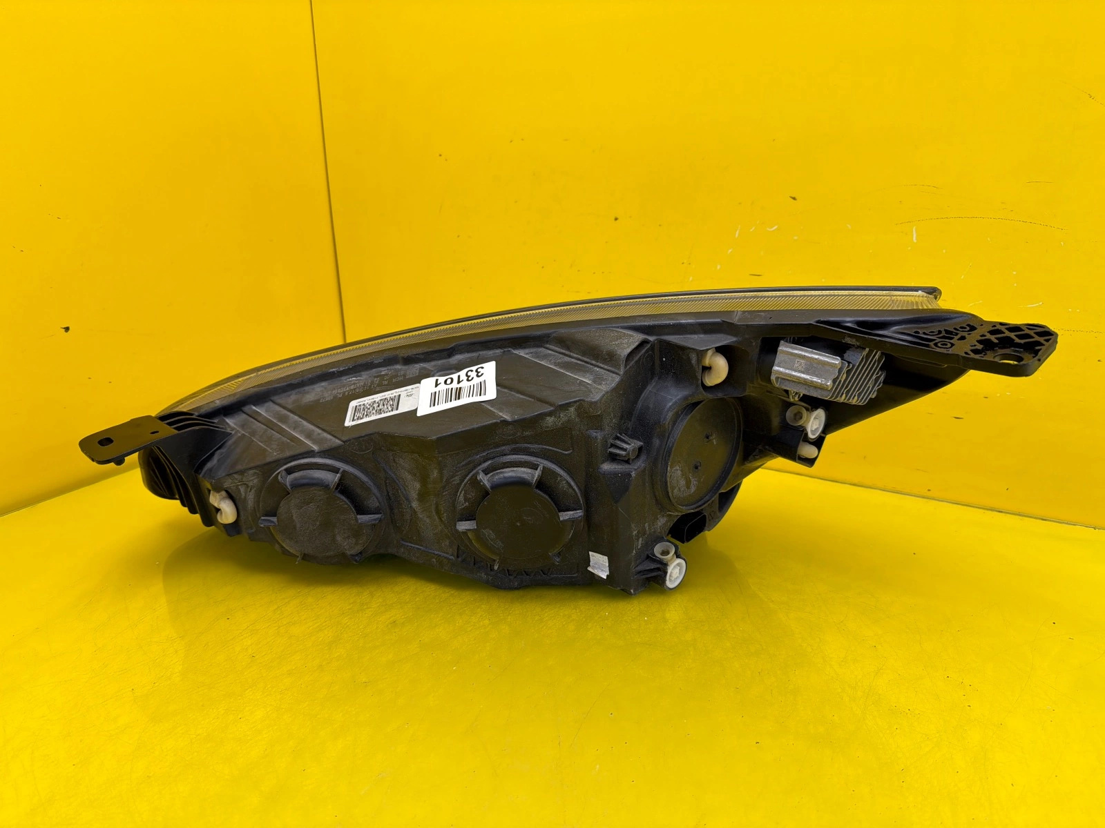 Far Dreapta Ford Focus IV 18 Ciemna LED - Image 3