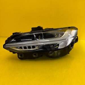 Far stânga LED OEM 33103