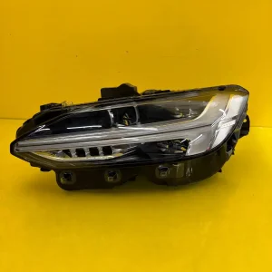 Far Volvo V90 S90 LED
