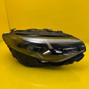 Far Dreapta Mercedes CLA III W174 LED