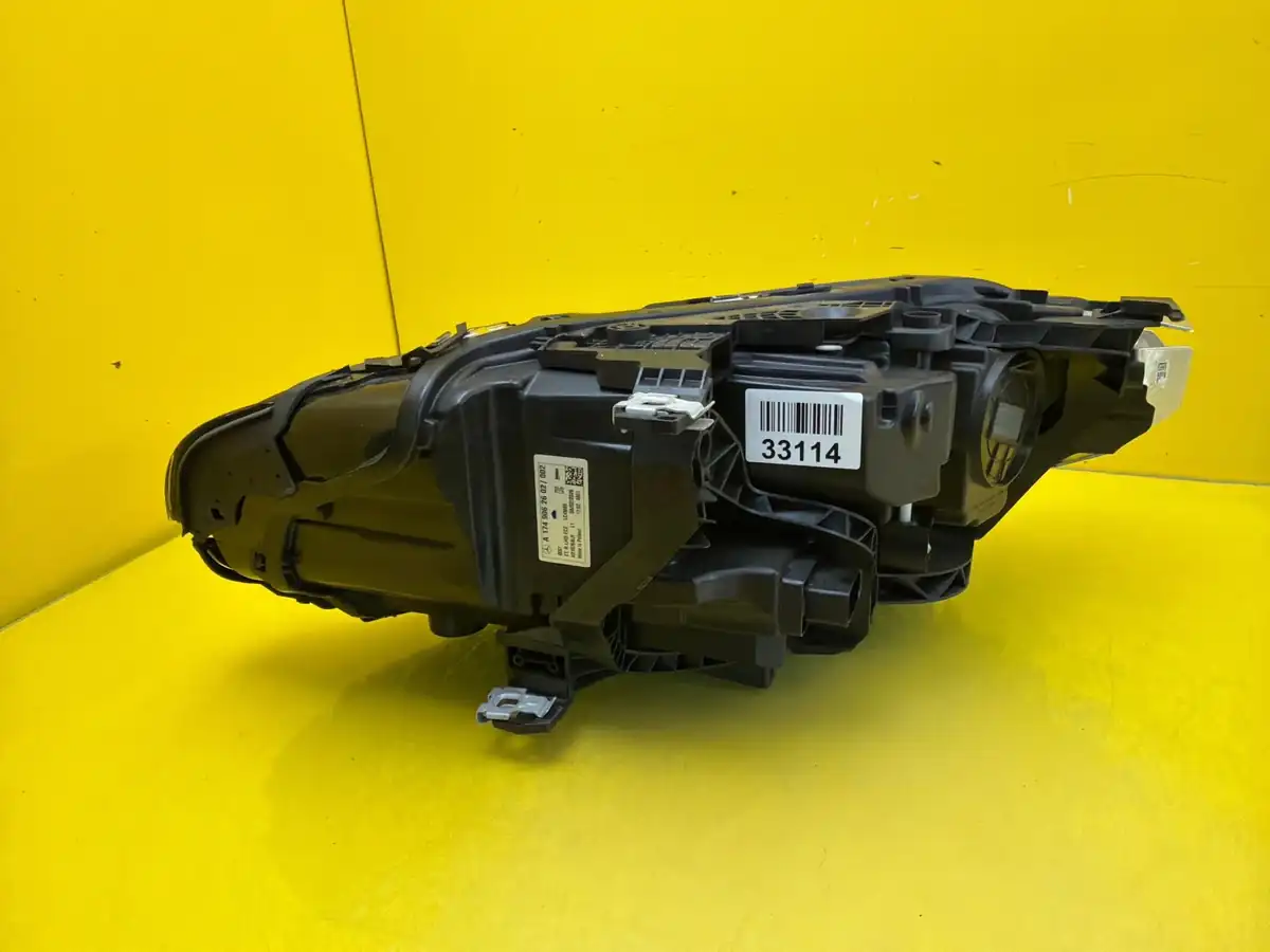 Far Dreapta Mercedes CLA III W174 LED