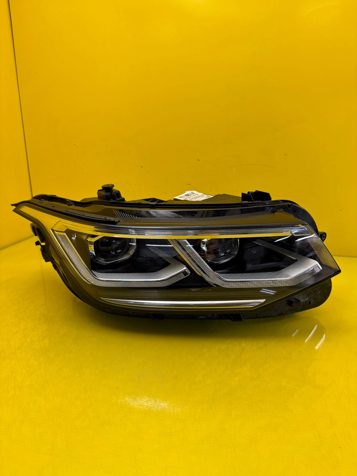 Far stânga Full LED Facelift OEM 33117