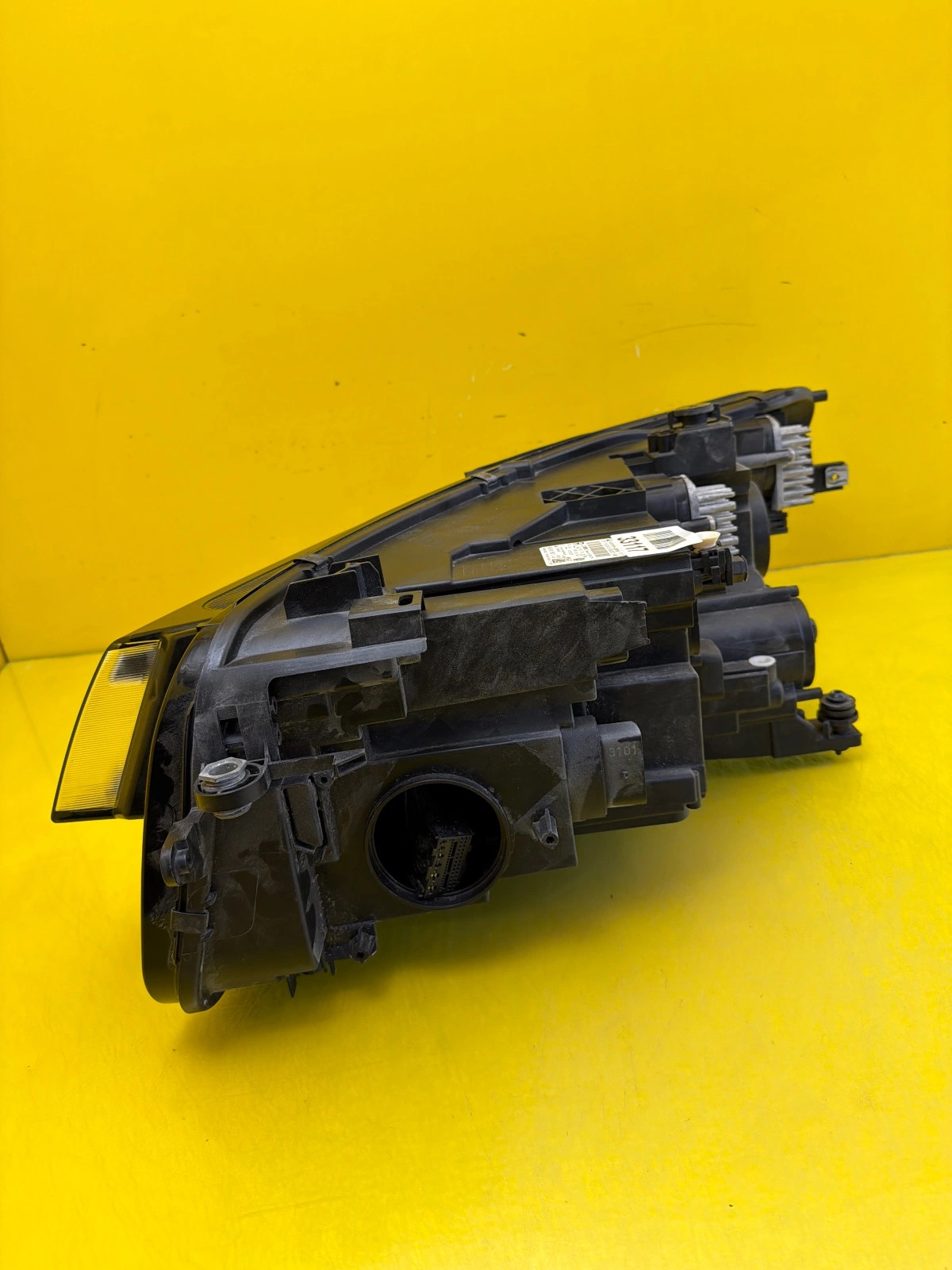 Far stânga Full LED Facelift OEM 33117 - Image 3