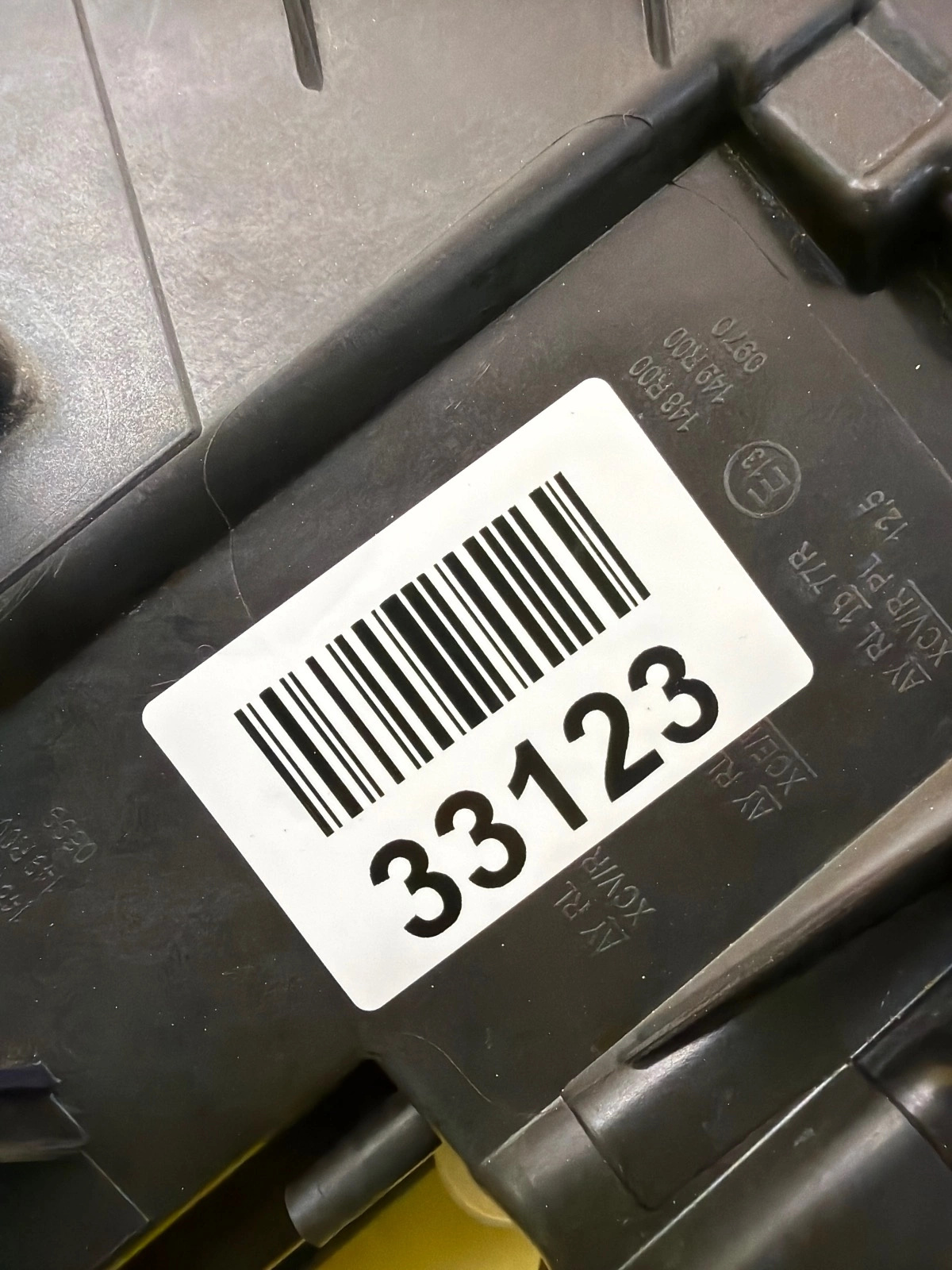Far Seat Cupra Tavascan Full LED - Image 2