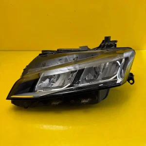 Far Peugeot 308 III T10 P5 LED