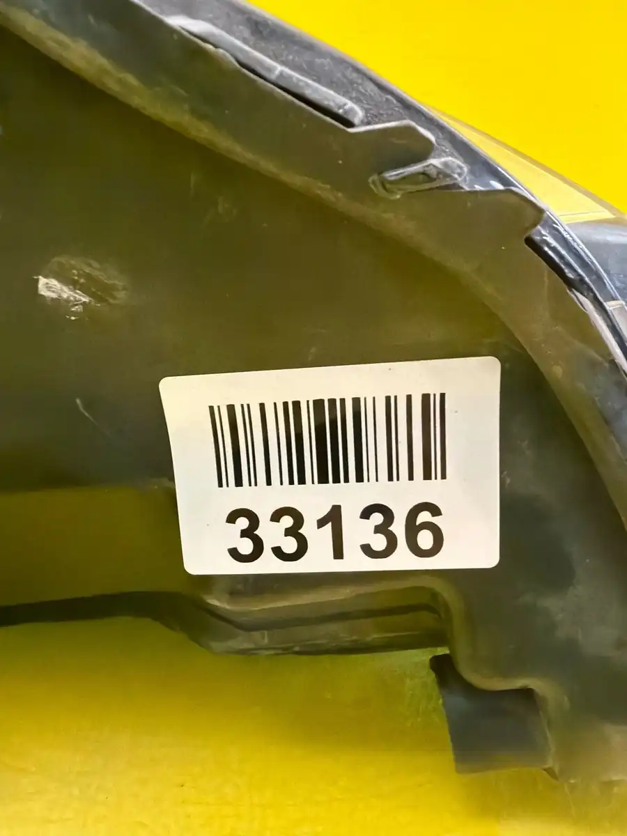 Far Peugeot 308 III T10 P5 LED