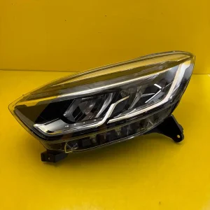 Far Renault Captur Lift 16- Full LED