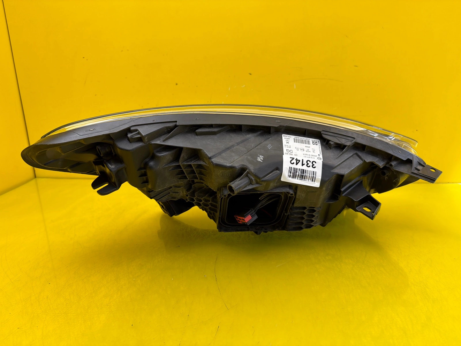 Far Renault Captur Lift 16- Full LED - Image 3