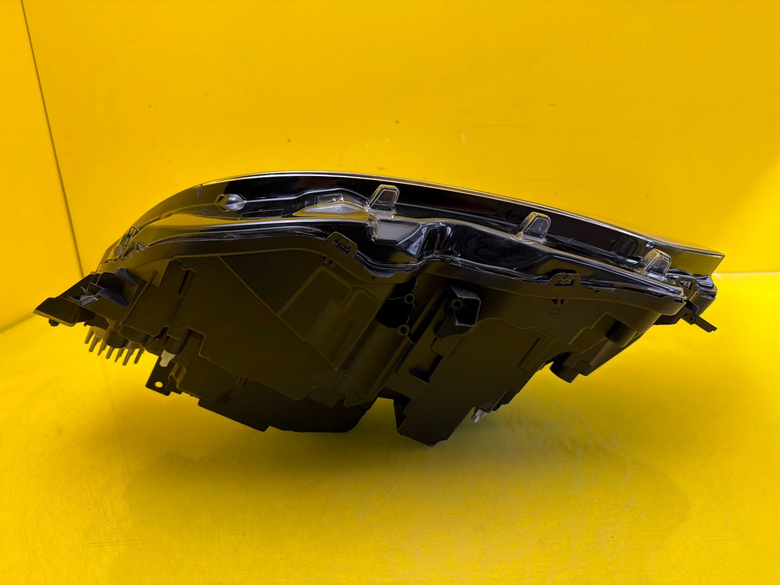 Far Dreapta Volvo V90 S90 II Mid LED - Image 5