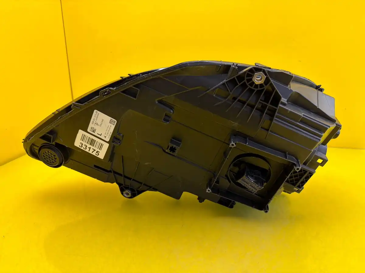 Far Porsche Macan 95B Xenon