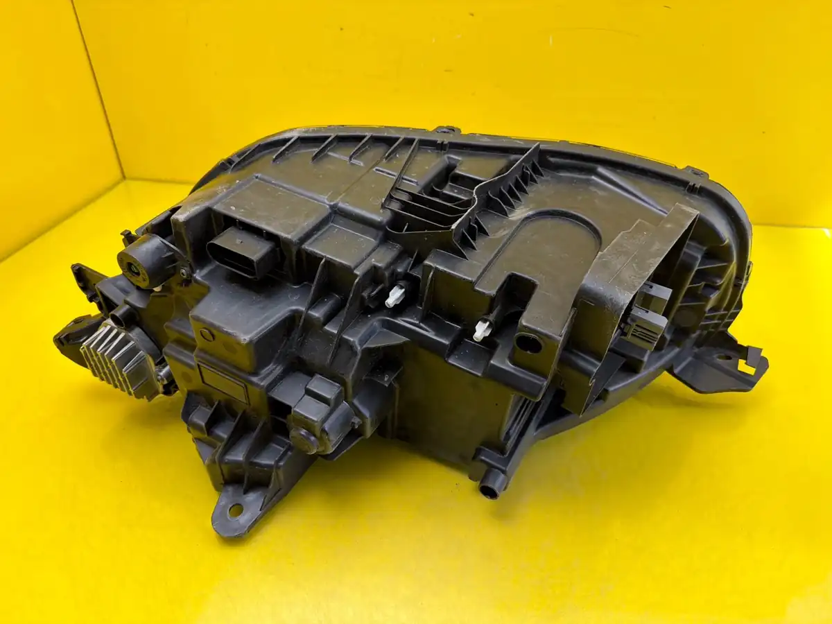Far Dreapta Volvo XC90 Xc II 2 Full LED