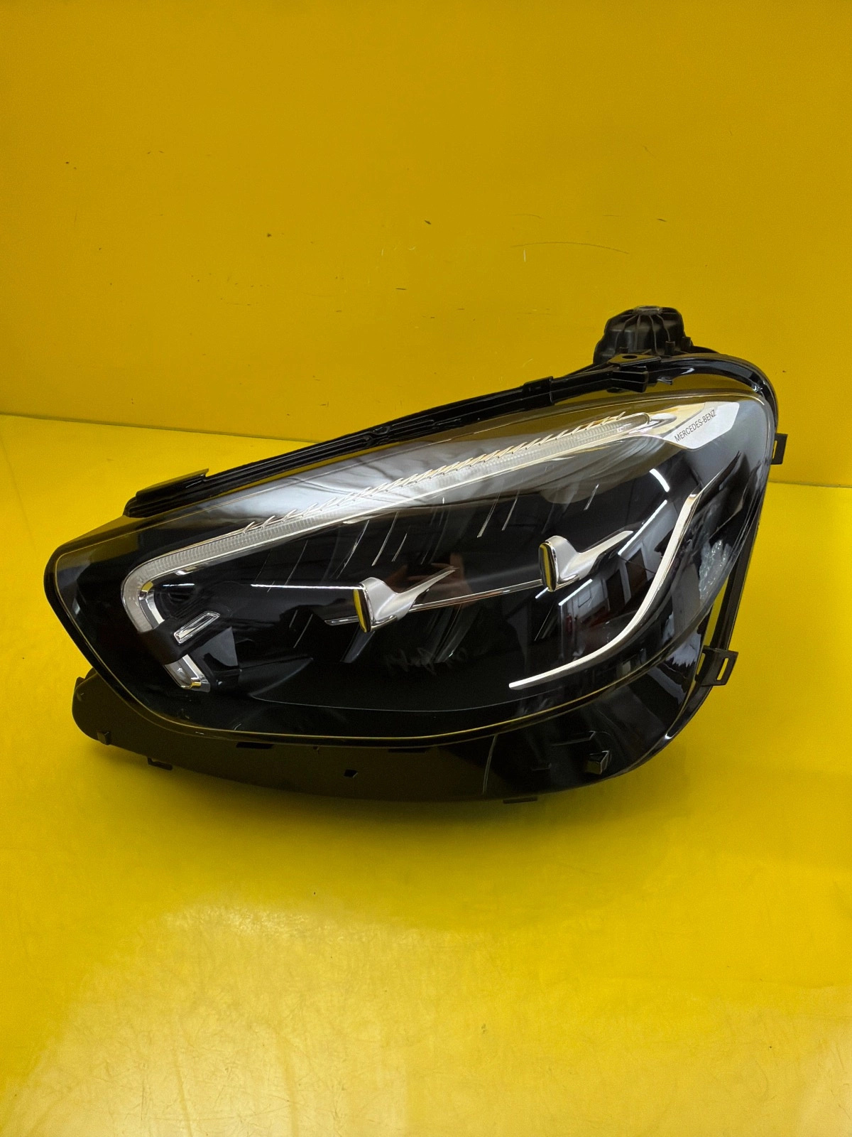 Far Mercedes E-Class W213 Lift Full LED
