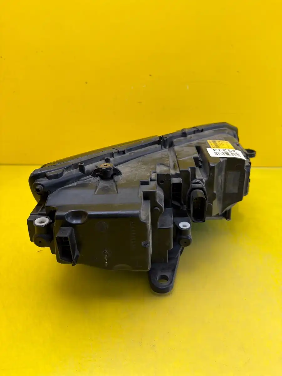 Far Stanga Skoda Octavia Iii Fl Lift