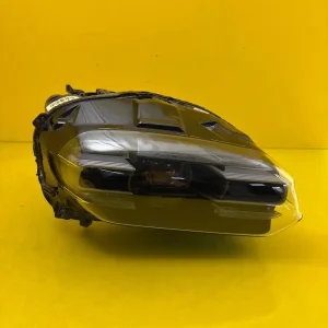 Far Dreapta Porsche Taycan Matrix Full LED