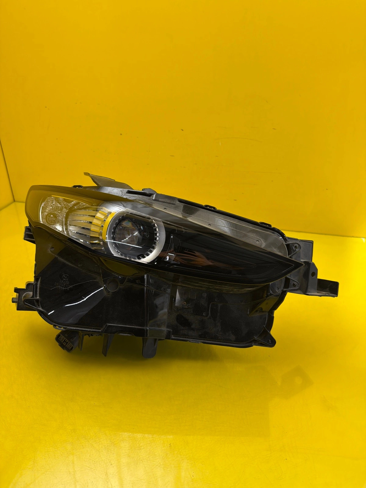Far dreapta Full LED OEM DGK9-67890