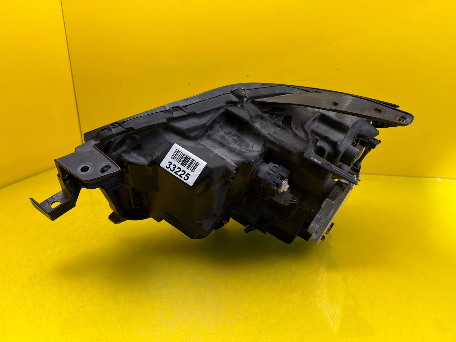 Far dreapta Full LED OEM DGK9-67890 - Image 3