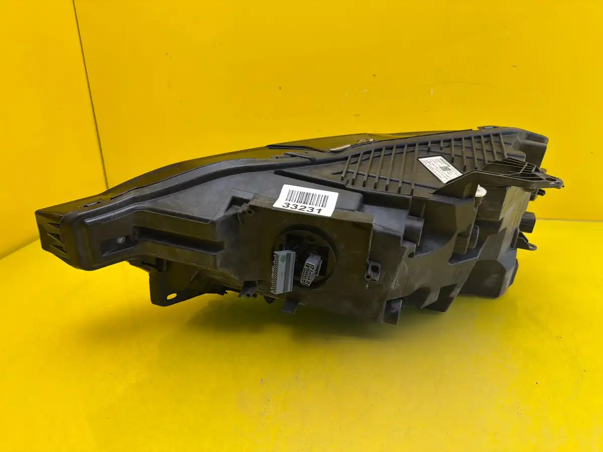 Far Dreapta Volvo XC60 II Lift Full LED