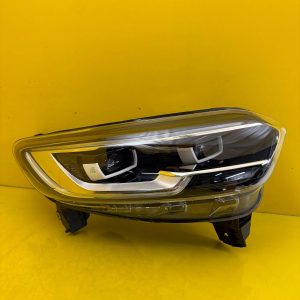Far dreapta Full LED OEM 33245