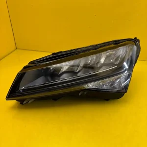 Far Skoda Superb III Lift Full LED