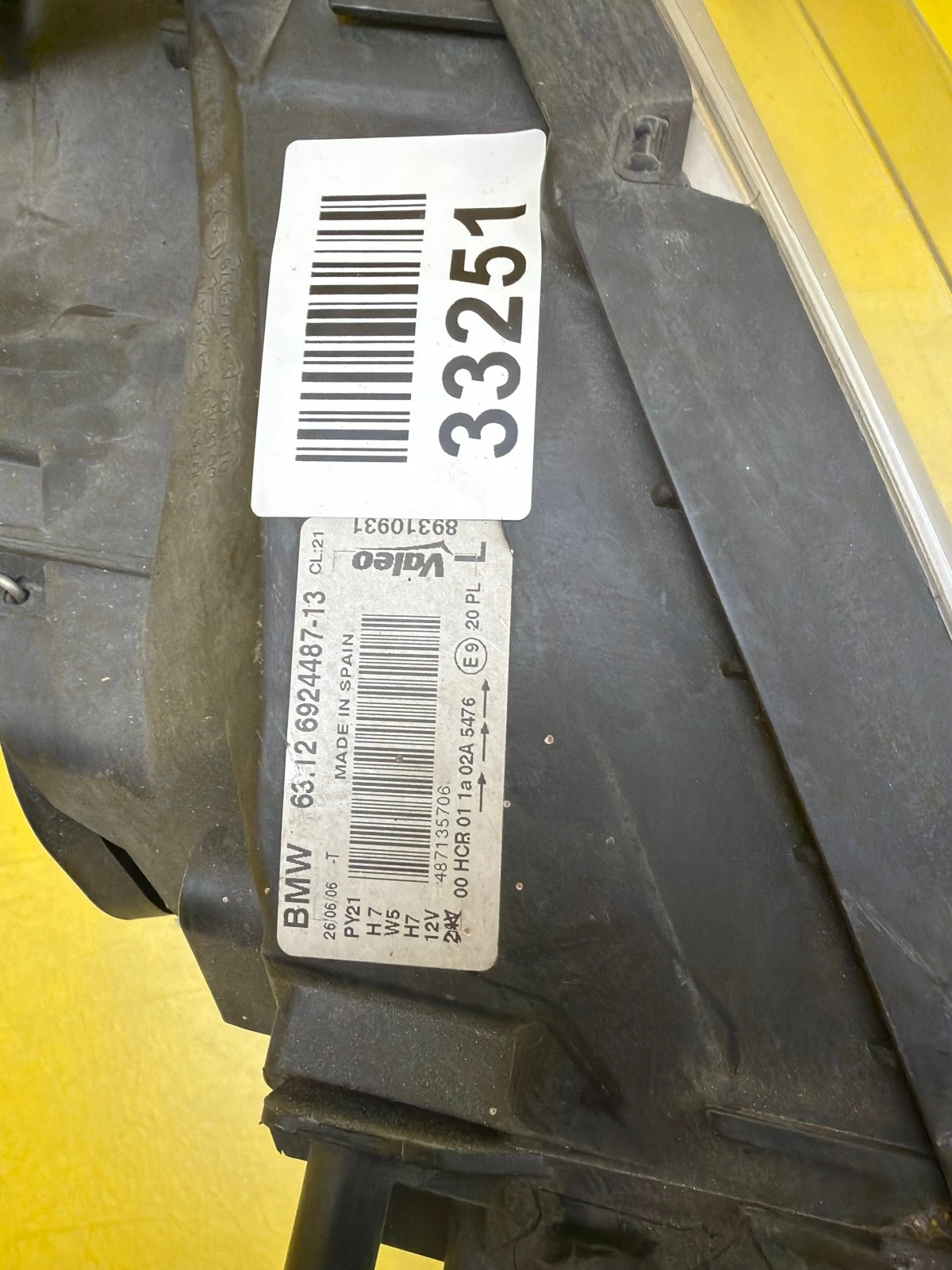 Far stânga BMW Seria 1 E81 OEM 6924487-13 - Image 2
