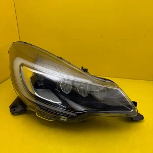 Far Dreapta Citroen DS3 C3 Lift Xenon