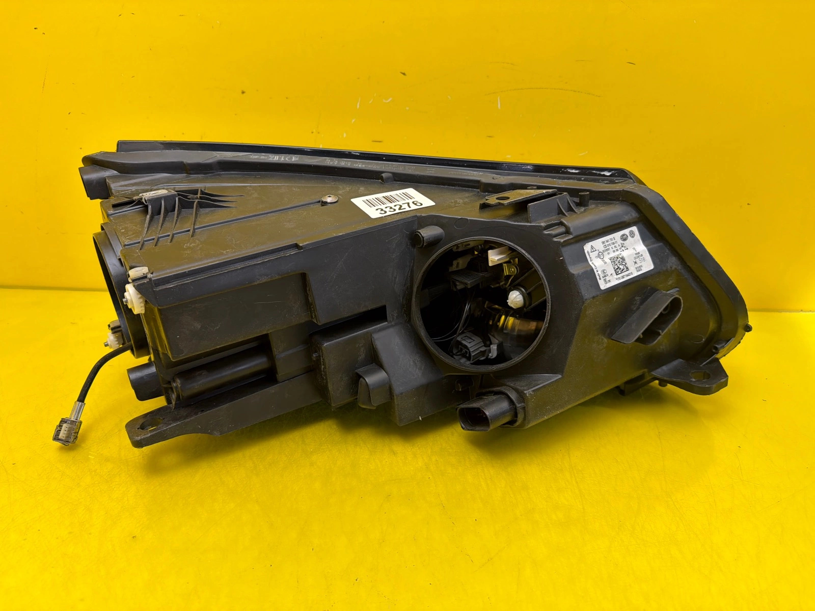 Far VW Tiguan 5N1 Lift Bixenon - Image 4