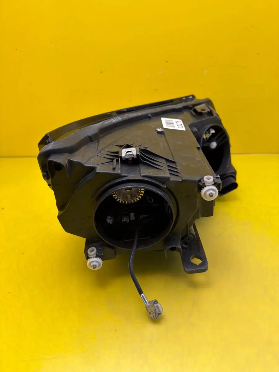 Far VW Tiguan 5N1 Lift Bixenon