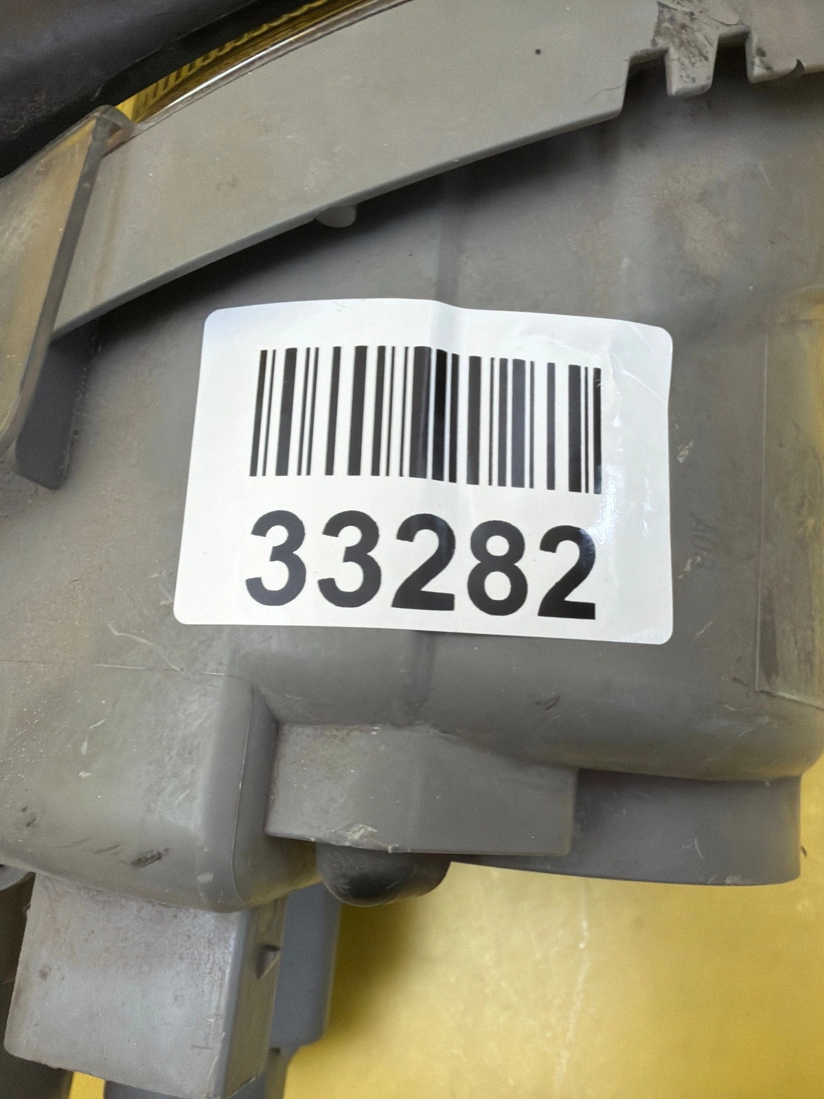 Far stânga Xenon OEM 33282 - Image 2
