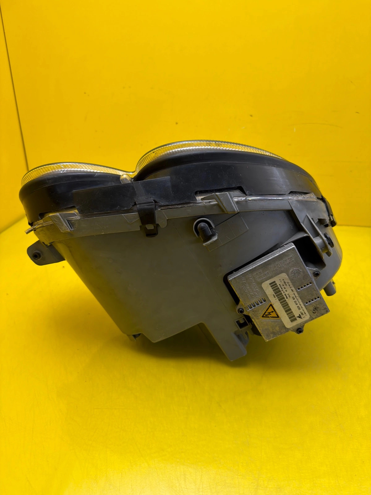 Far stânga Xenon OEM 33282 - Image 4