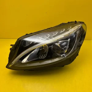Far Mercedes C-Class W205 Full LED