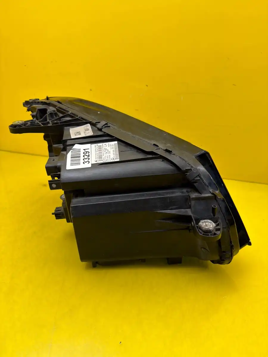 Far Mercedes C-Class W205 Full LED