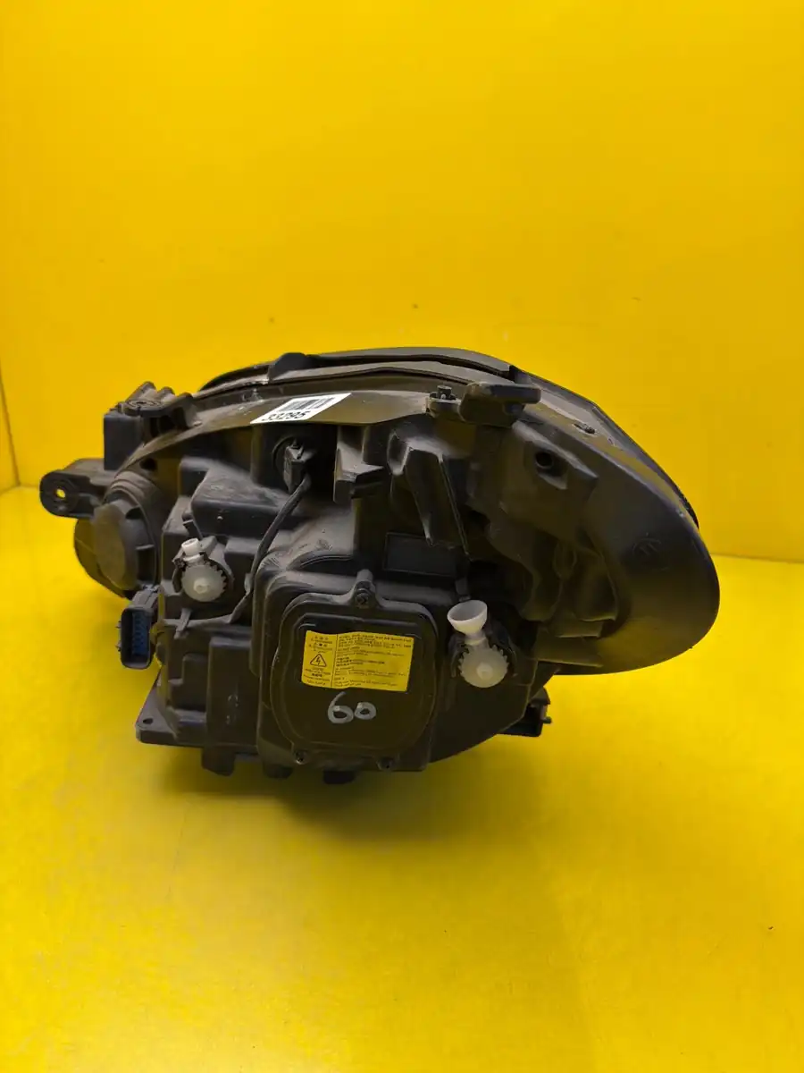 Far Dreapta Opel Mokka A 12- Xenon